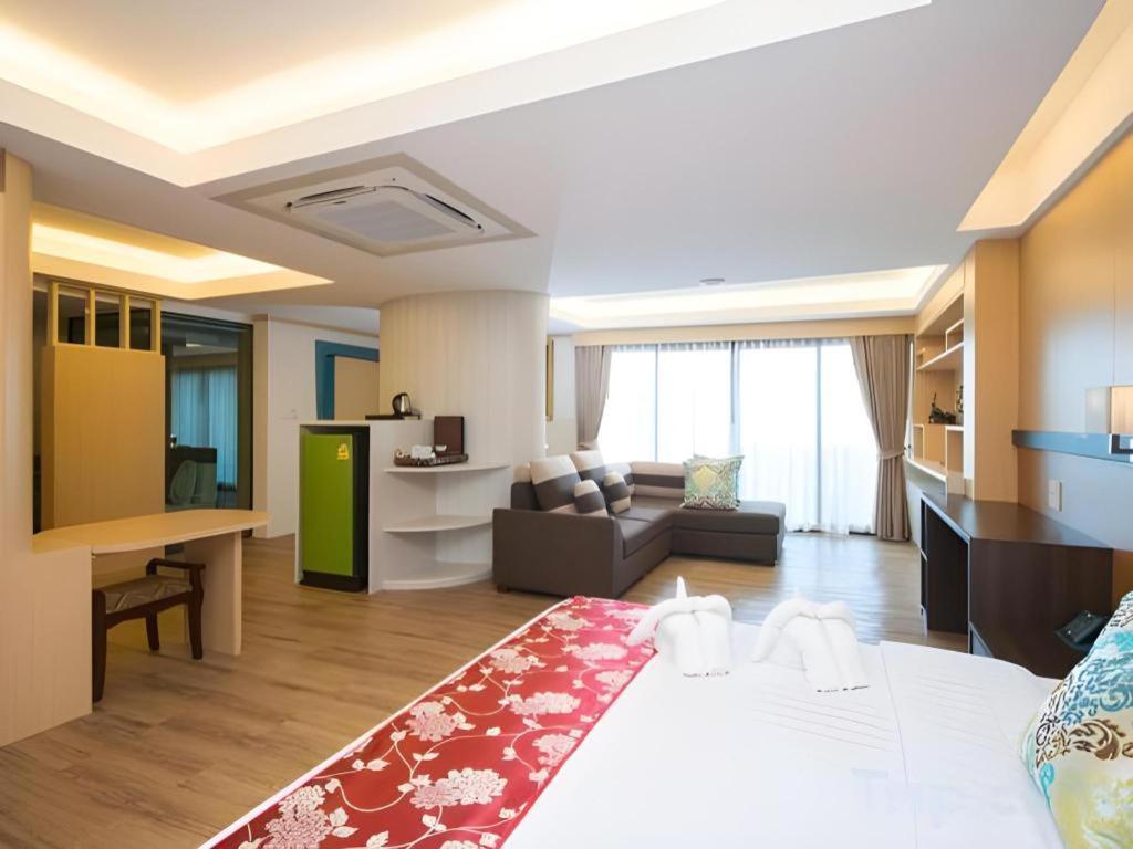 Phi Phi Nice Beach Hotel Hip エクステリア 写真