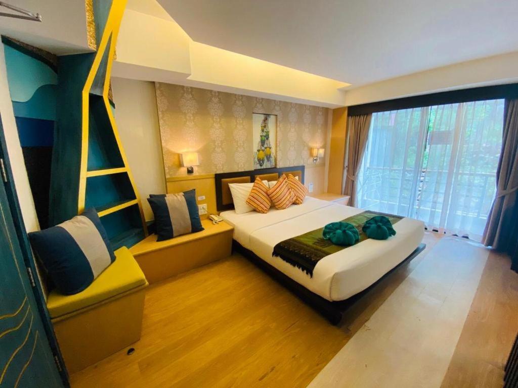 Phi Phi Nice Beach Hotel Hip エクステリア 写真